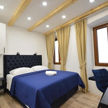 K Rooms Old Town Self Check In Zadar Exterior photo