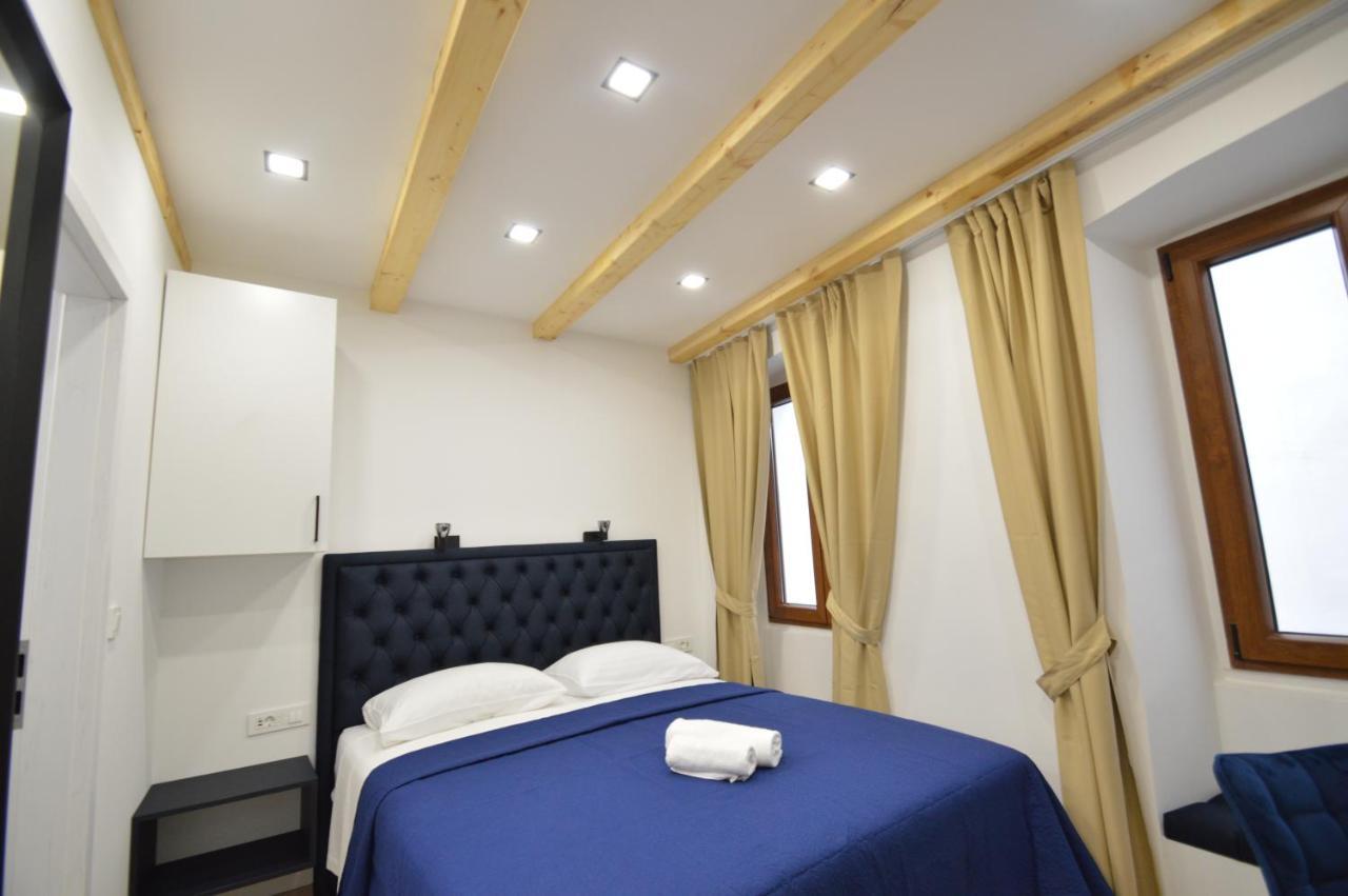 K Rooms Old Town Self Check In Zadar Exterior photo
