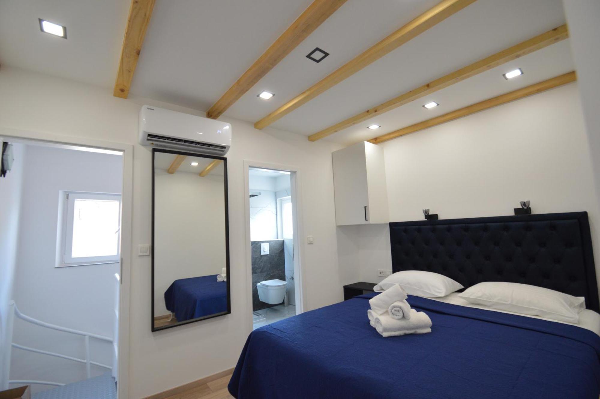 K Rooms Old Town Self Check In Zadar Exterior photo